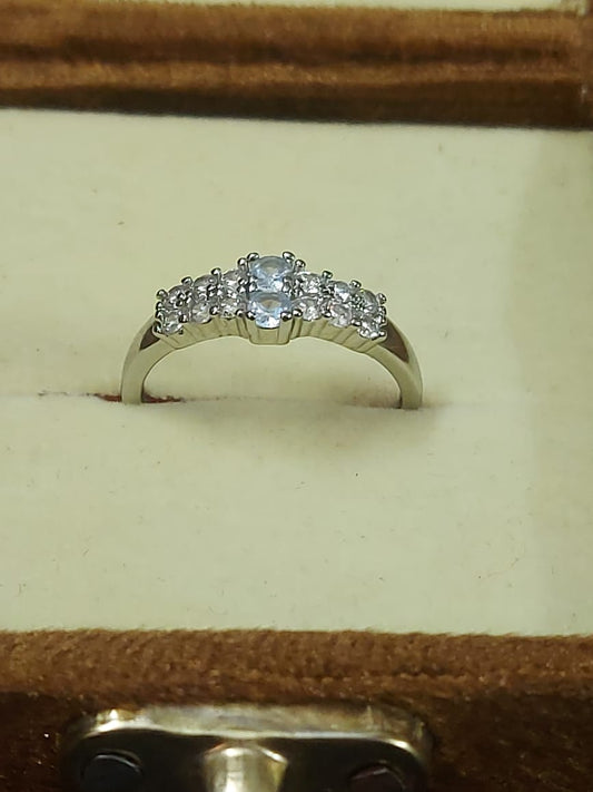 Elegant Silver-Tone Girls Finger Ring – Stylish Modern & Sleek Look